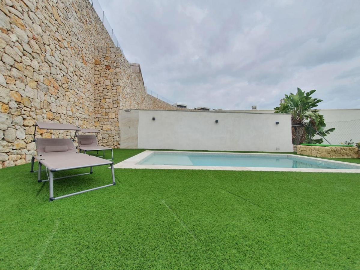 Chalet Con Piscina Privada Valensiya Dış mekan fotoğraf